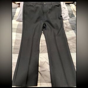 Men’s Black Wrangler Riata Bootcut Dress Pants Size 42 x 30